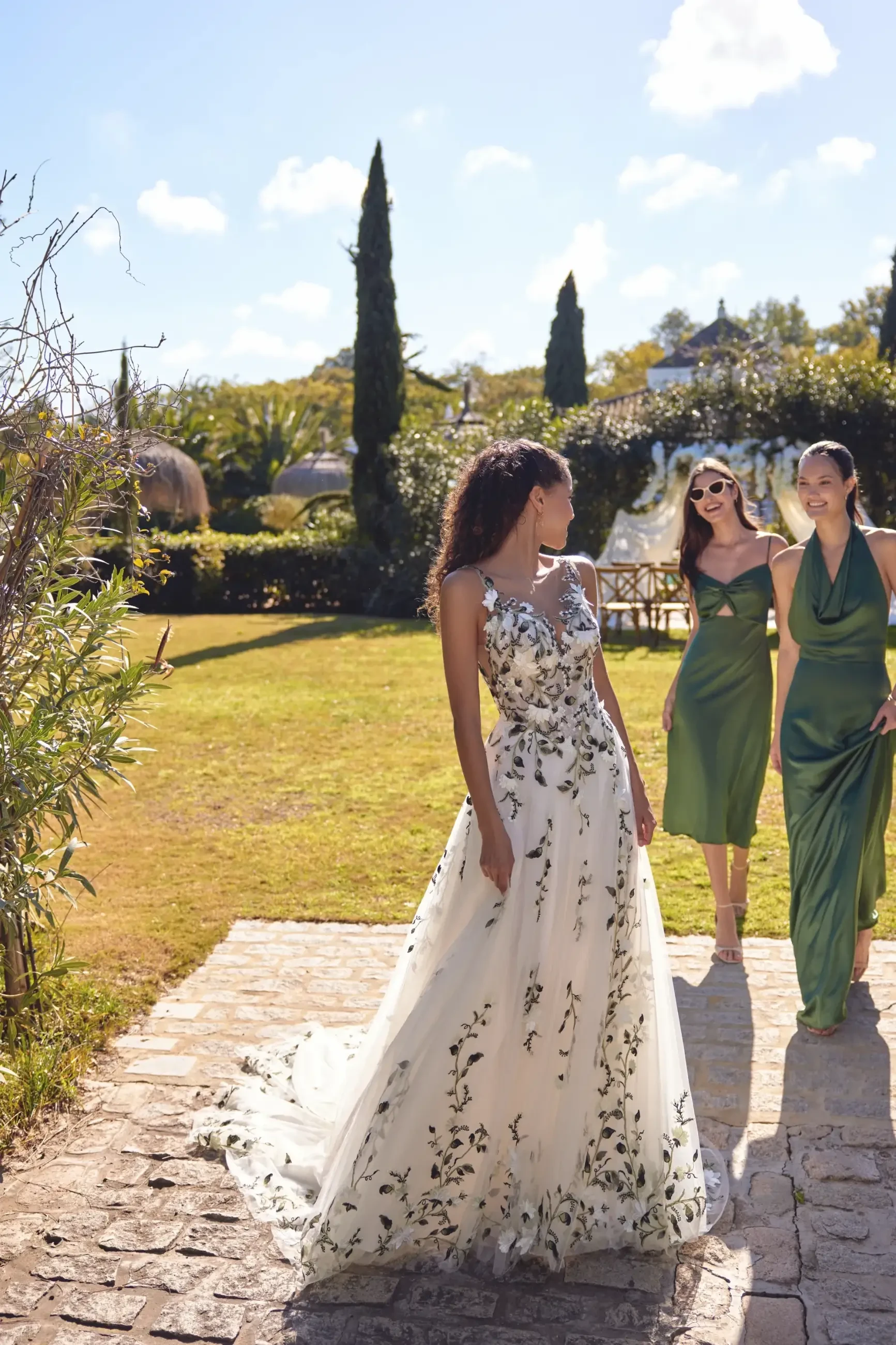 How to Choose the Perfect Bridal Gown for Your Body Type Image