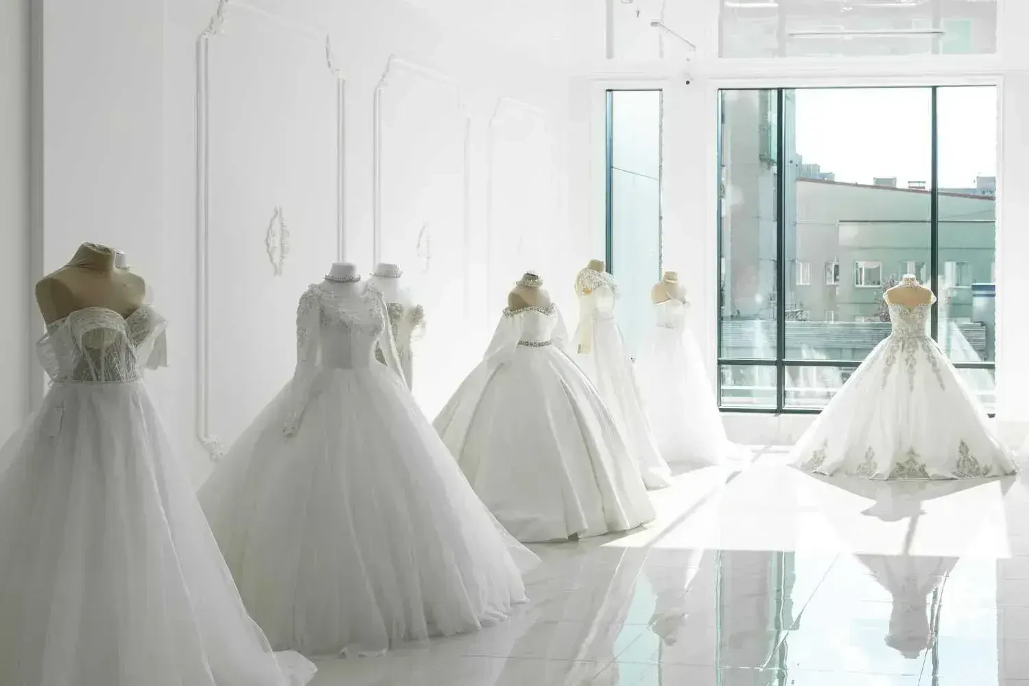 6 Types of Wedding Dresses That Stand the Test of Time Image