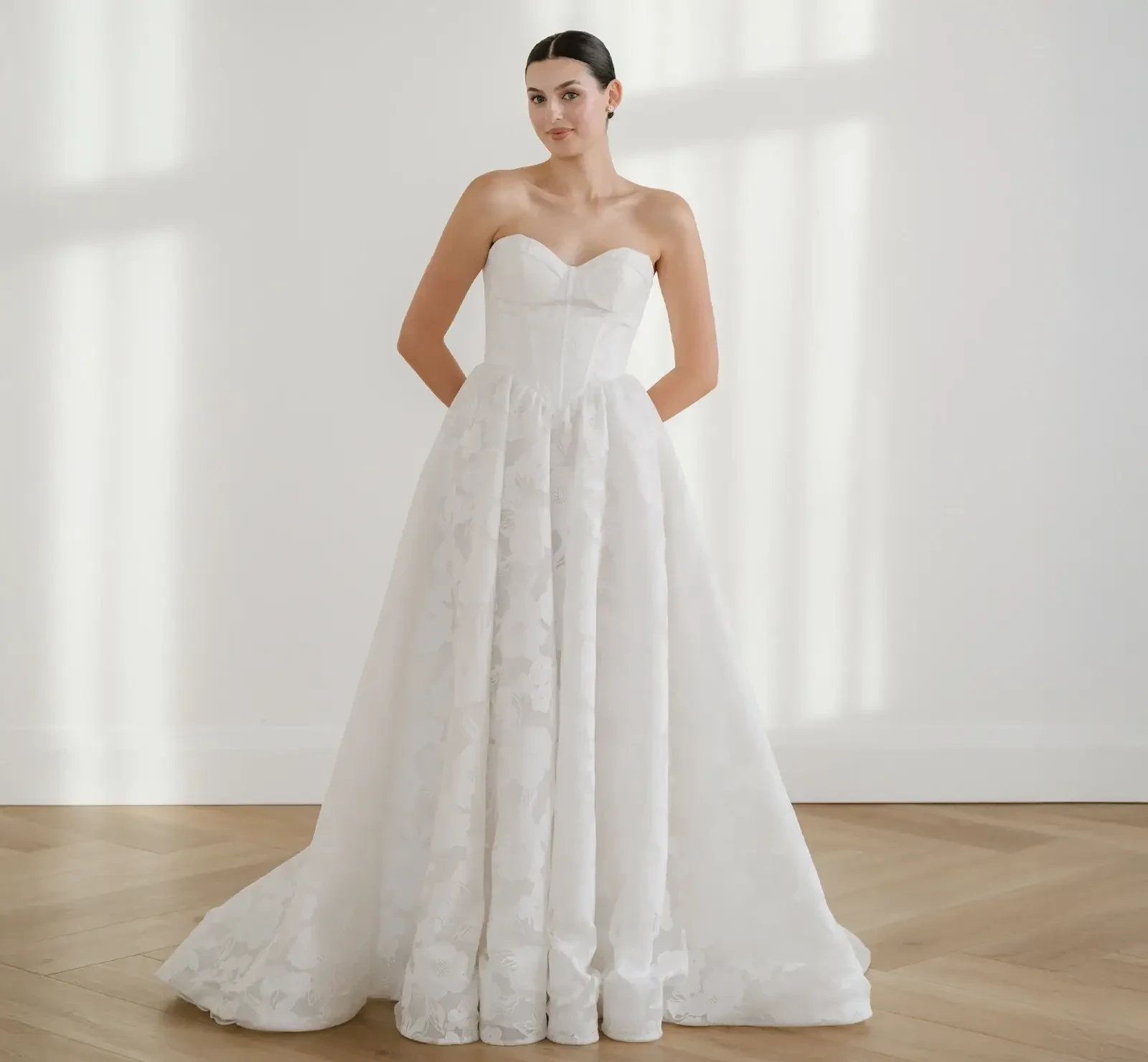 Lis Simon Best Sellers Trunk Show