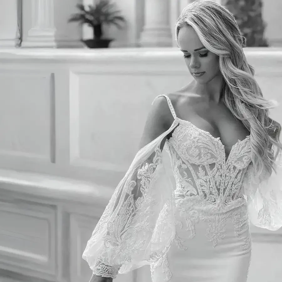 Jackets & Detachable Sleeves